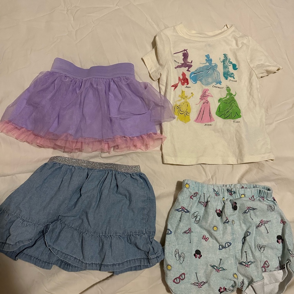 Disney and Summer clothes Bundle 2T